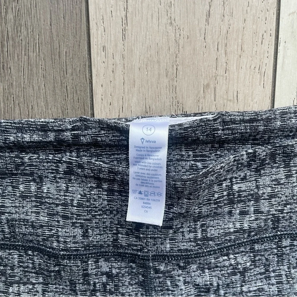 Ivivva Black and Gray Patterned Leggings